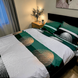 Komplet pościeli Aksamitny Poranek satyna 200x220 50783 foto 1
