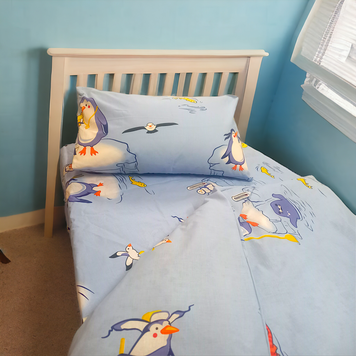 Teenage bedding set "Funny Penguins"