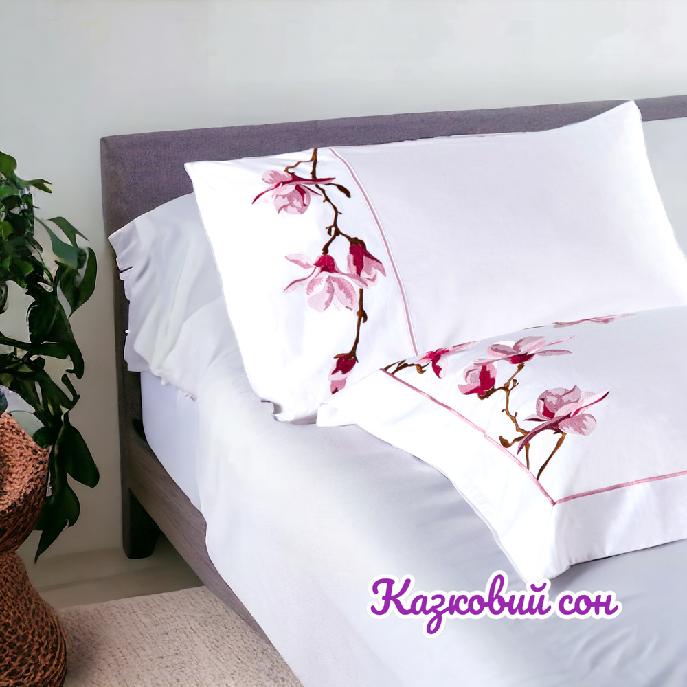 Embroidered bed linen set for one and a half beds